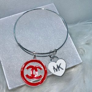 Simple red & white bangle